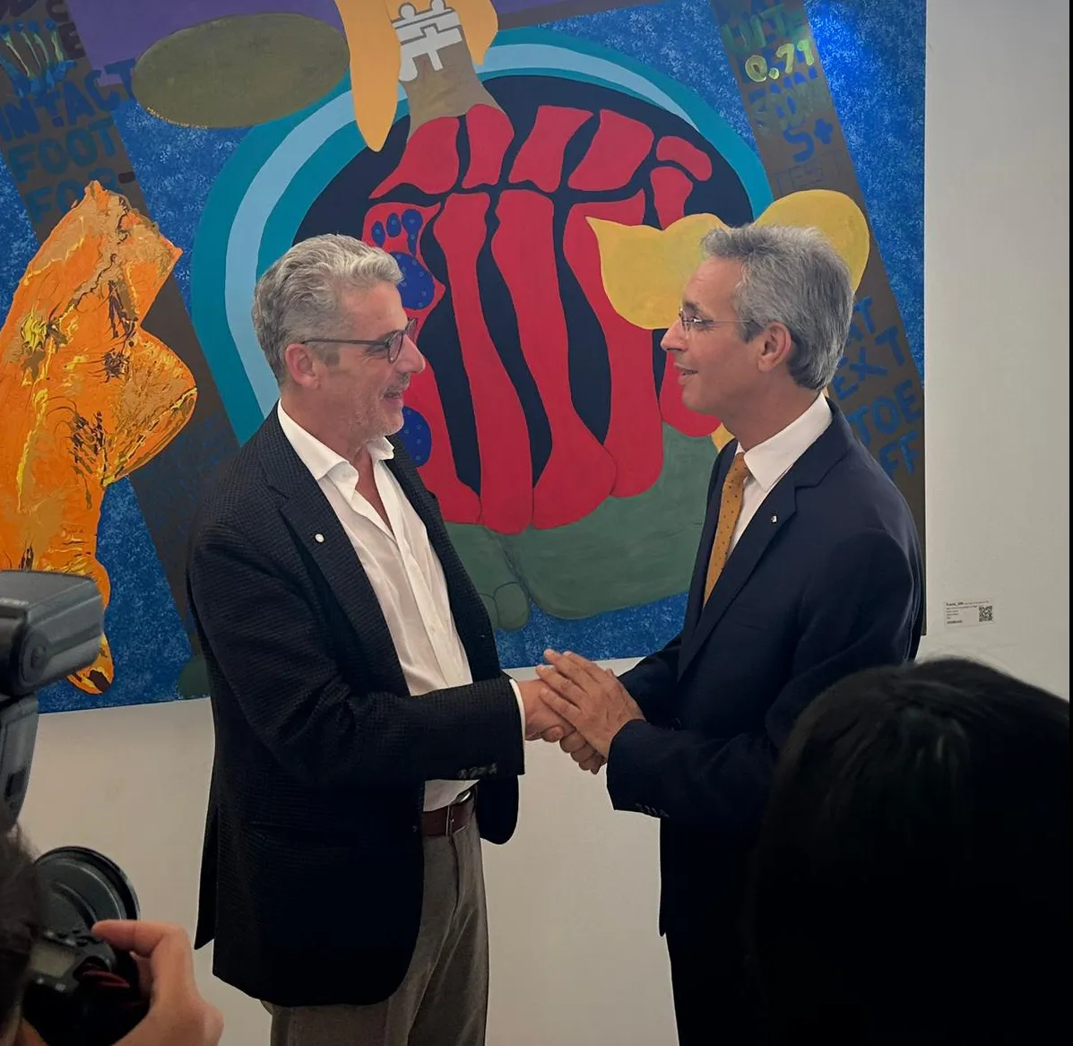 Avec le ministre Zoheir Bellalou, Palais de la Culture, Alger, 2025