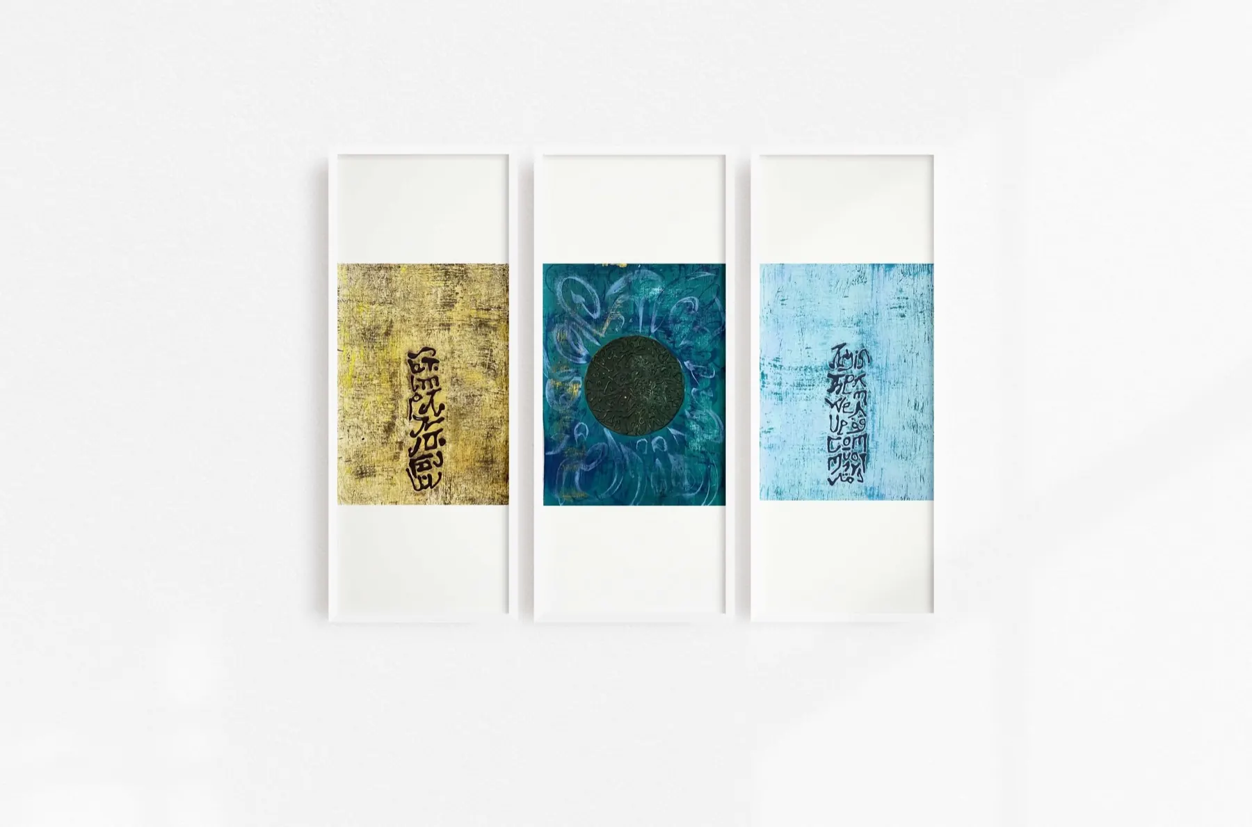 Traces_81 "Triptych"